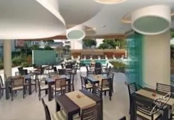 Il Teatro Apartmanhotel Lido di Jesolo